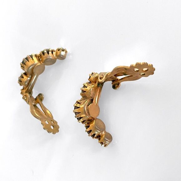 Vintage 1950’s Aurora Borealis Crescent Clip Earrings - Picture 3 of 5